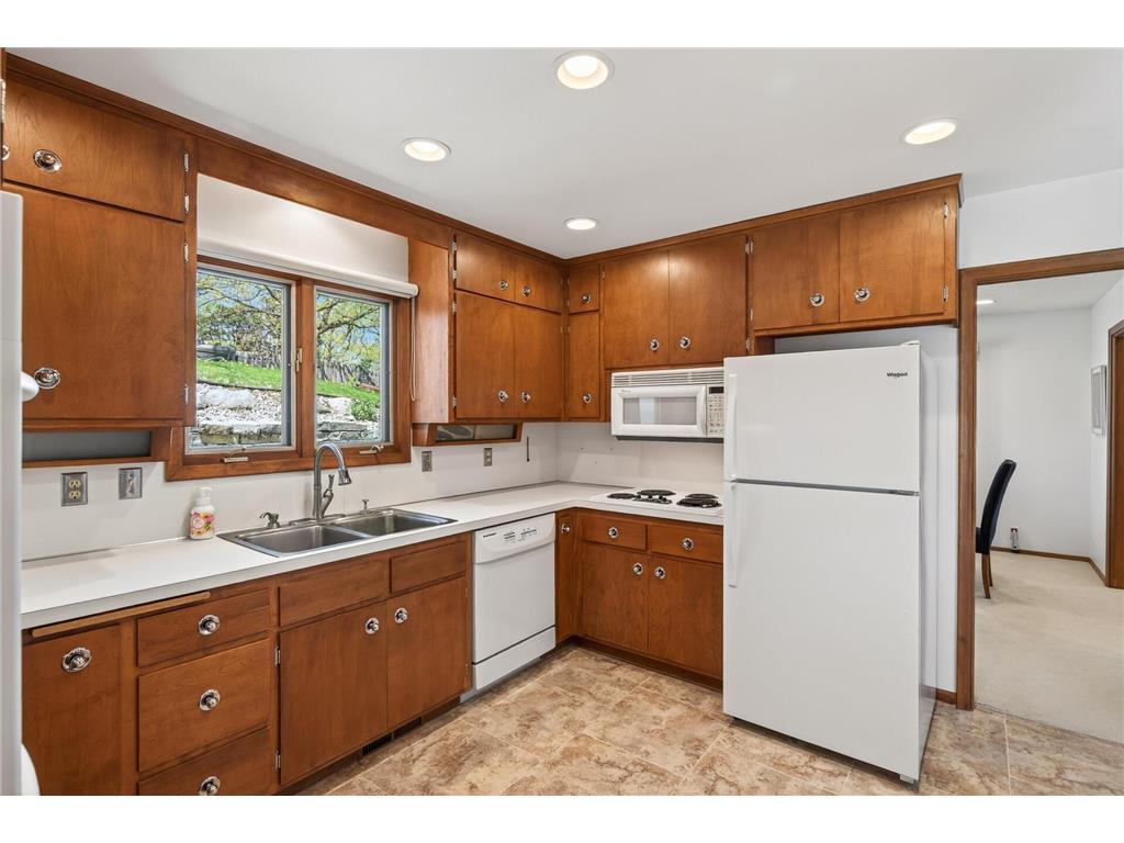 8018 Westwood Hills Drive Saint Louis Park MN 55426 7069444 image12