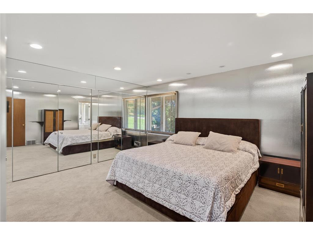 8018 Westwood Hills Drive Saint Louis Park MN 55426 7069444 image16