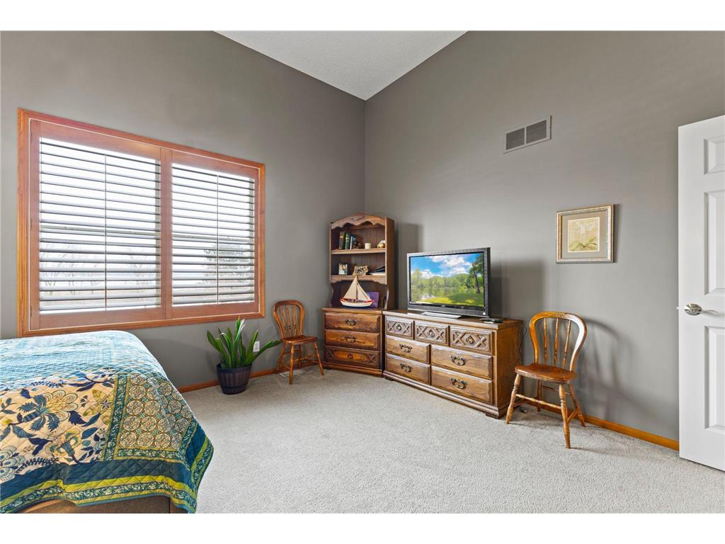 802 10th Street S Buffalo MN 55313 - Mary Lake 6824363 image22