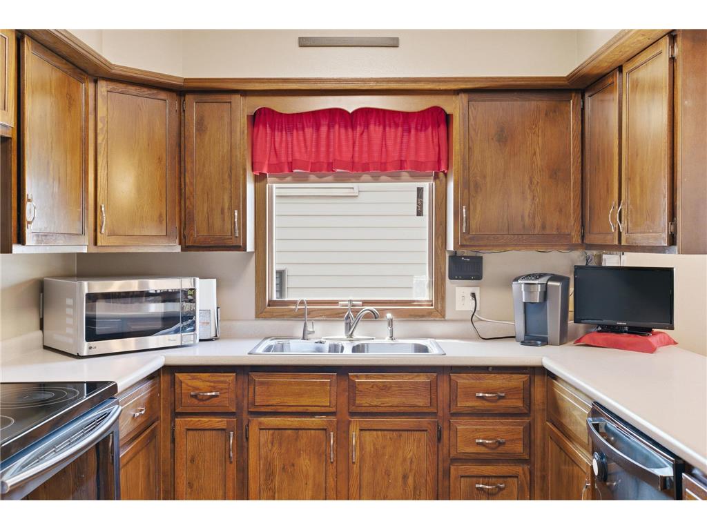 802 1st Street SW Madelia MN 56062 7069397 image10