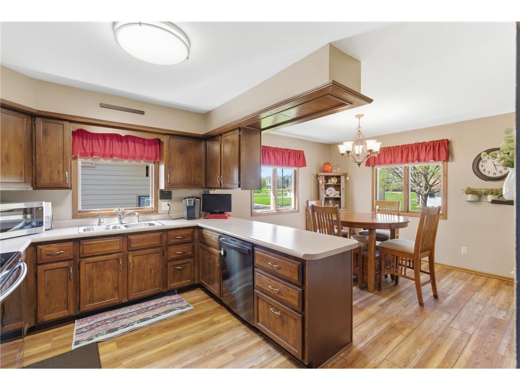 802 1st Street SW Madelia MN 56062 7069397 image11
