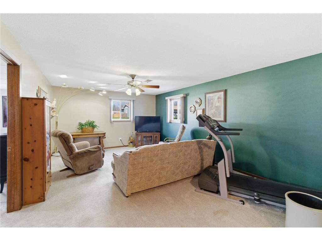 802 1st Street SW Madelia MN 56062 7069397 image17