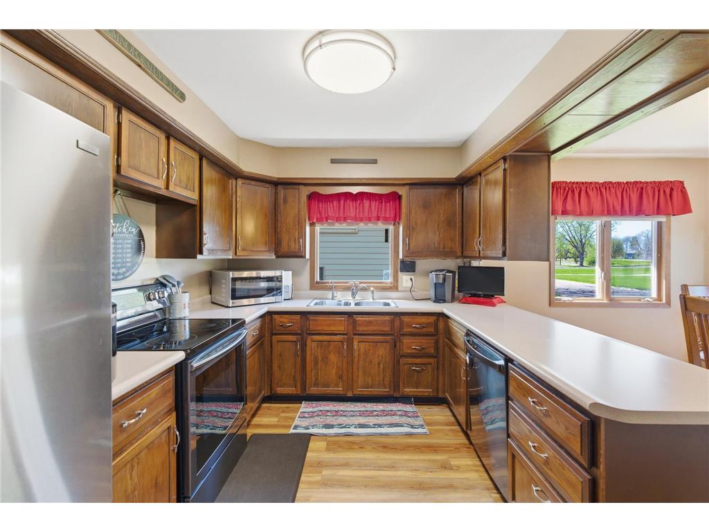 802 1st Street SW Madelia MN 56062 7069397 image9