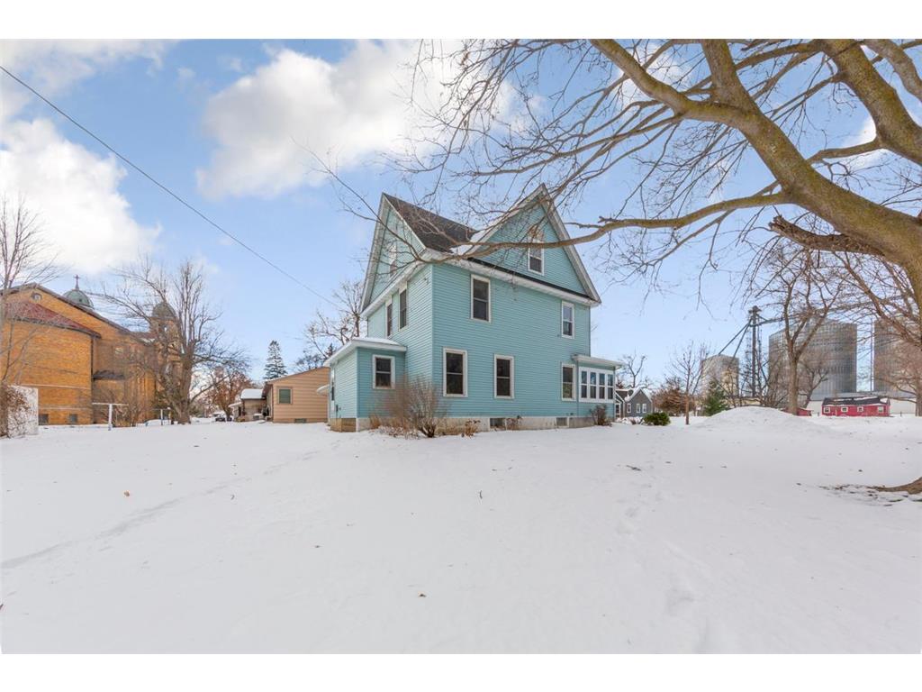 802 3rd Avenue Heron Lake MN 56137 7000524 image4