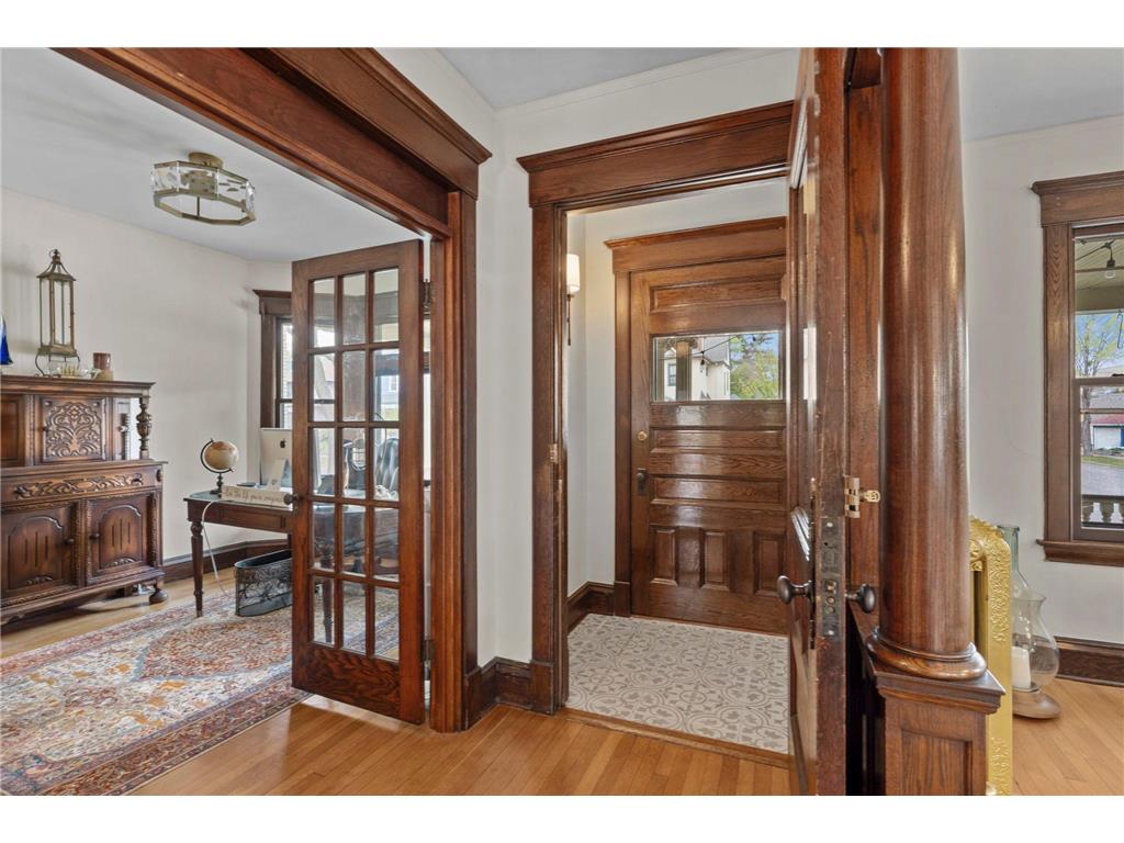 802 Ashland Avenue Saint Paul MN 55104 7070633 image11