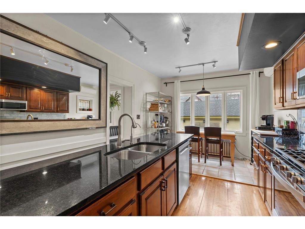 802 Ashland Avenue Saint Paul MN 55104 7070633 image26