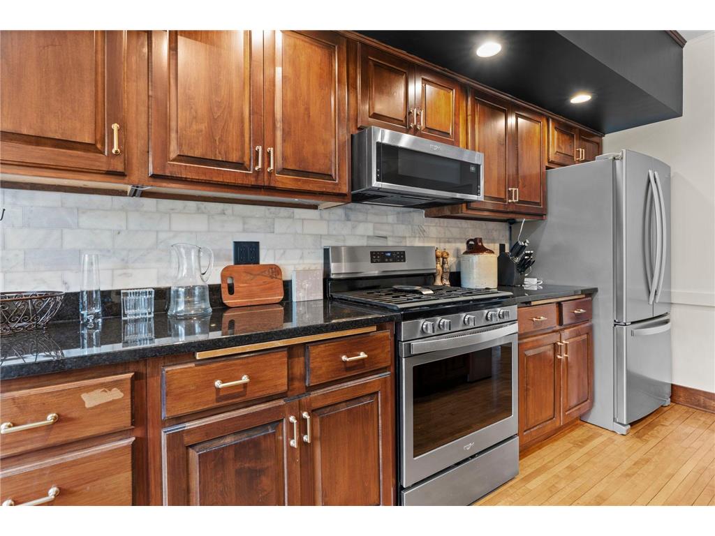 802 Ashland Avenue Saint Paul MN 55104 7070633 image28