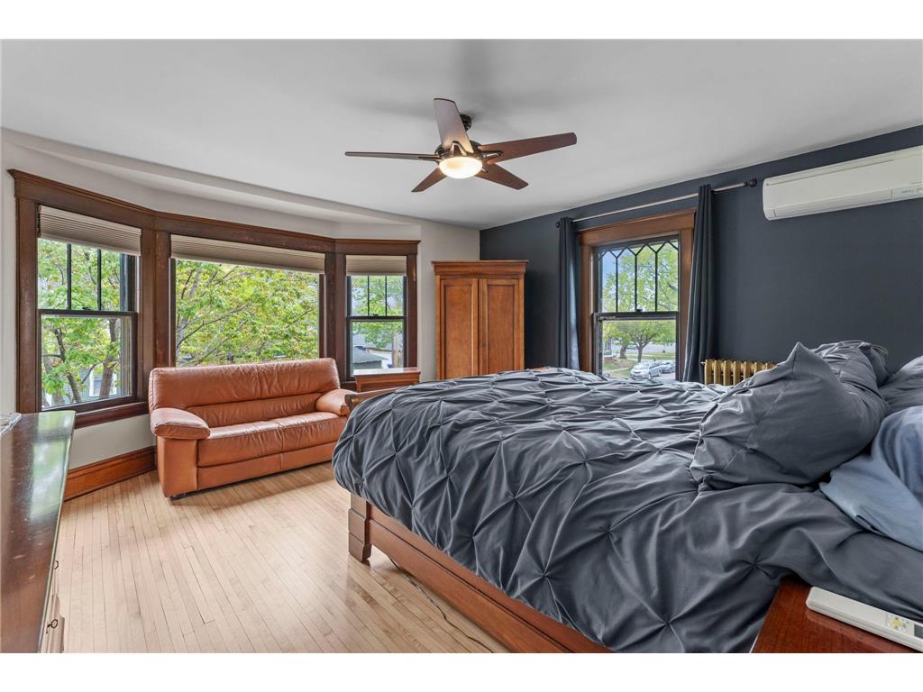 802 Ashland Avenue Saint Paul MN 55104 7070633 image39
