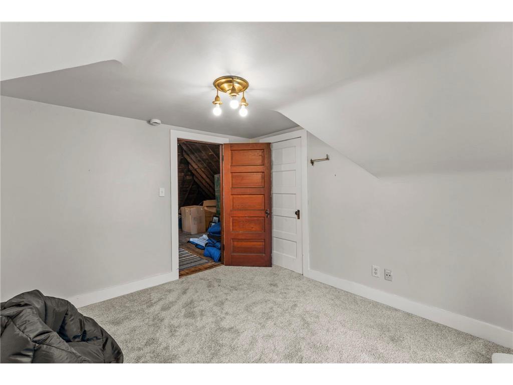 802 Ashland Avenue Saint Paul MN 55104 7070633 image54