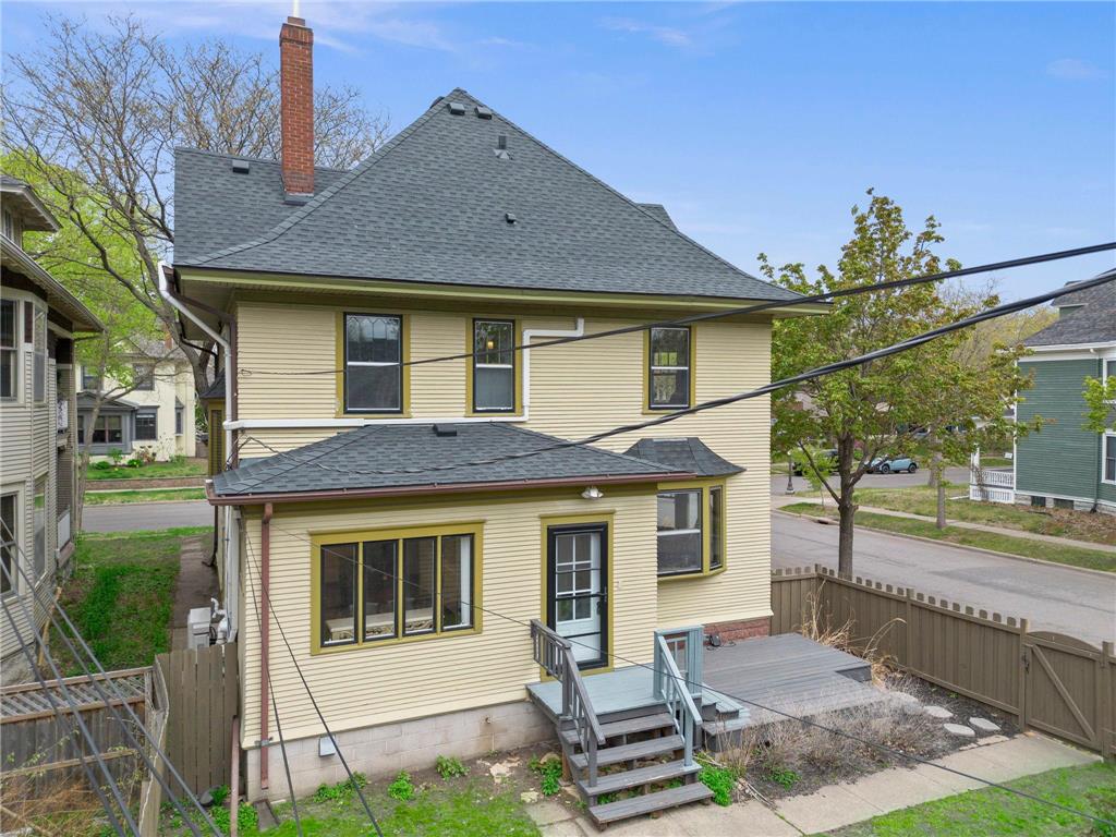 802 Ashland Avenue Saint Paul MN 55104 7070633 image68
