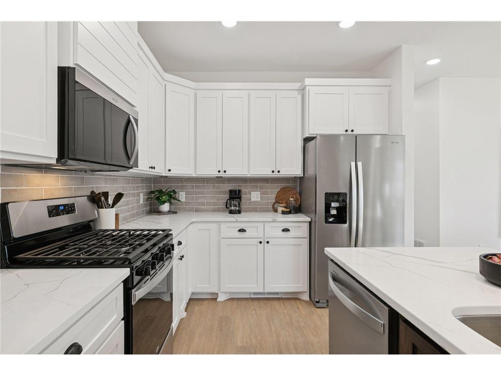 802 Dutton Drive Ellendale MN 56026 7011830 image18