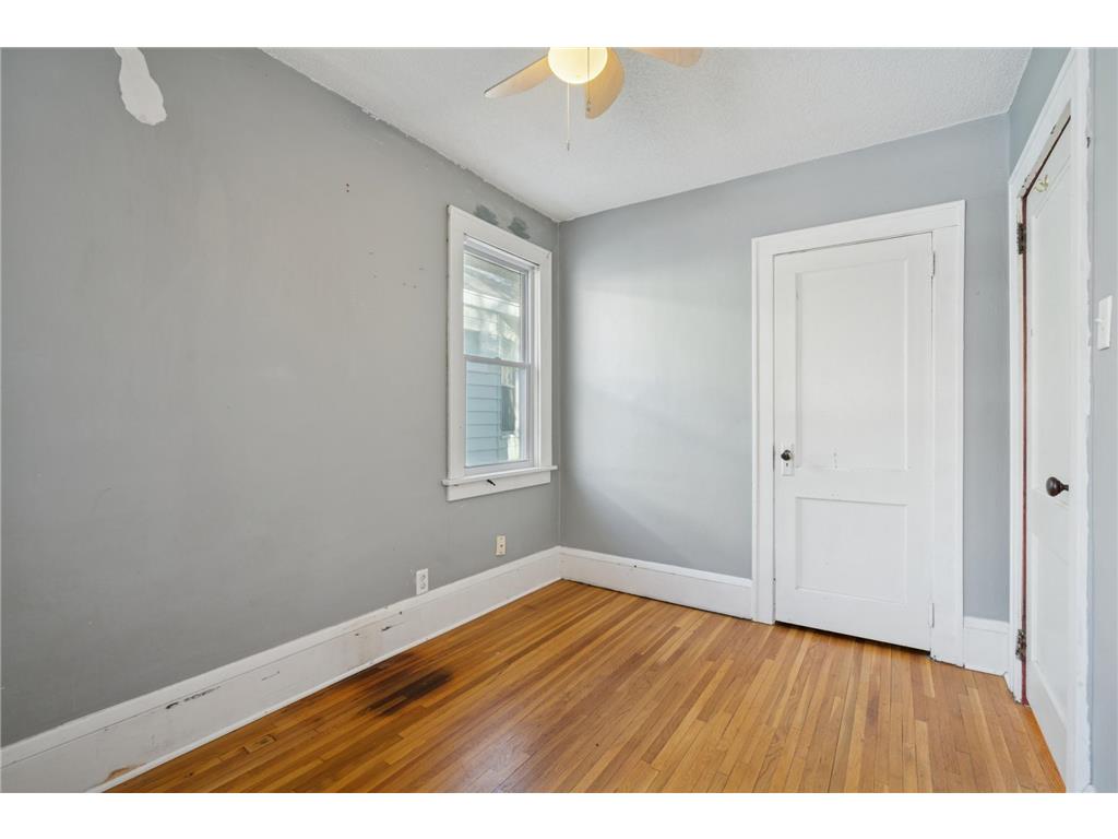 802 Howell Street N Saint Paul MN 55104 7000261 image13