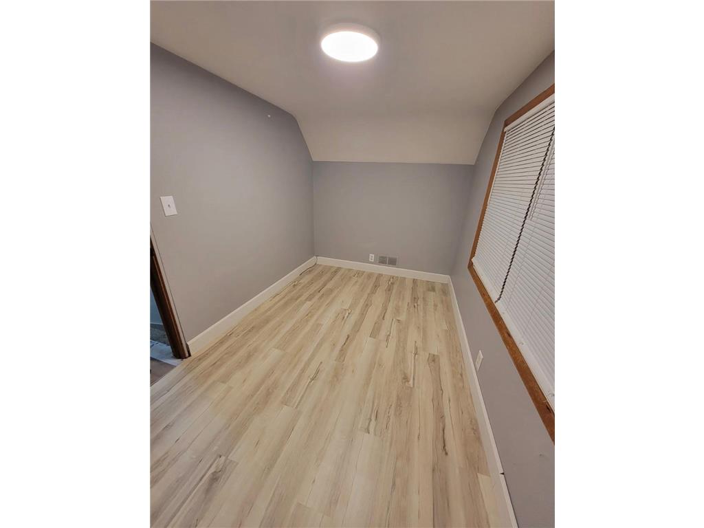 802 Le Hillier Street South Bend Twp MN 56001 7091142 image11