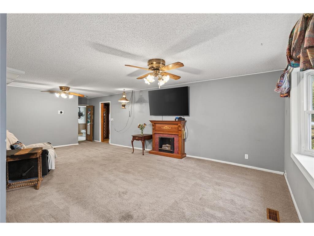 802 N 2nd Street Princeton MN 55371 6806340 image9