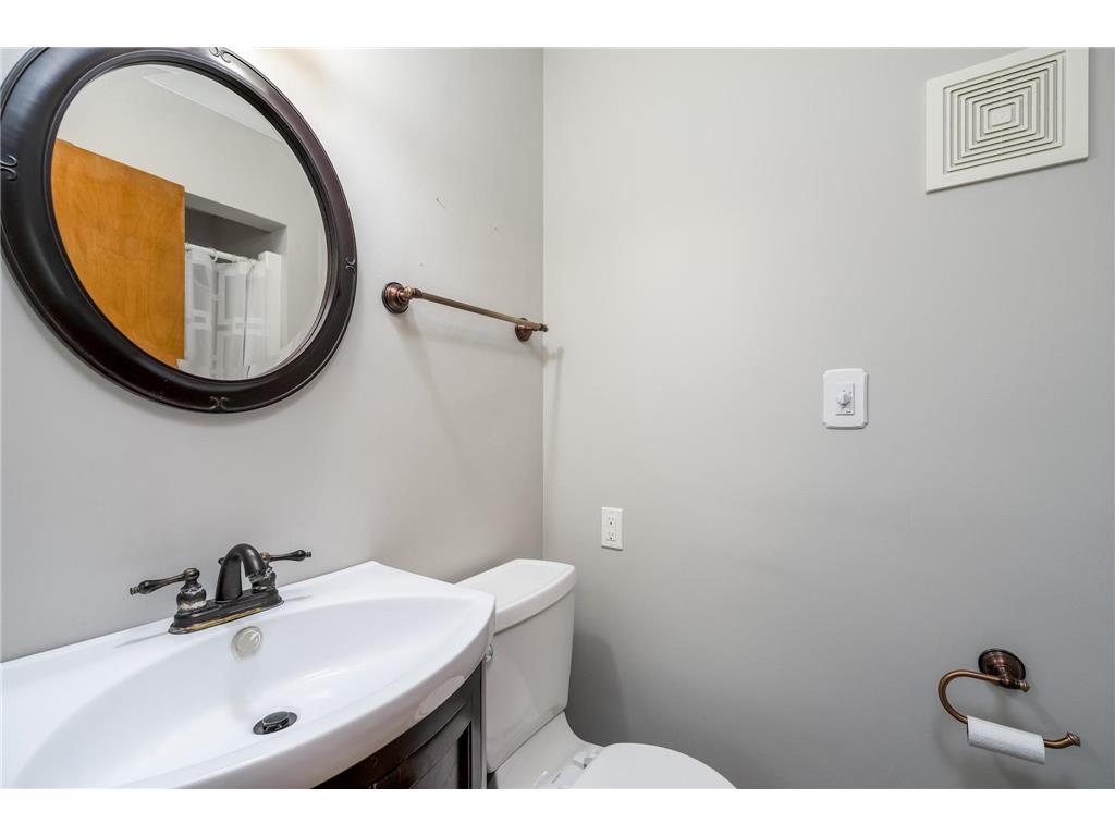 802 Range Street North Mankato MN 56003 7108019 image24