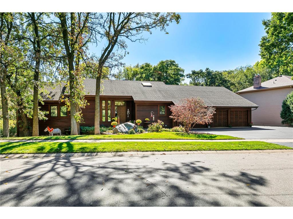 8020 134th Street W Apple Valley MN 55124 6605163 image1