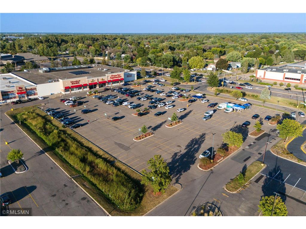 8024 Brooklyn Boulevard Brooklyn Park MN 55445 6613911 image3