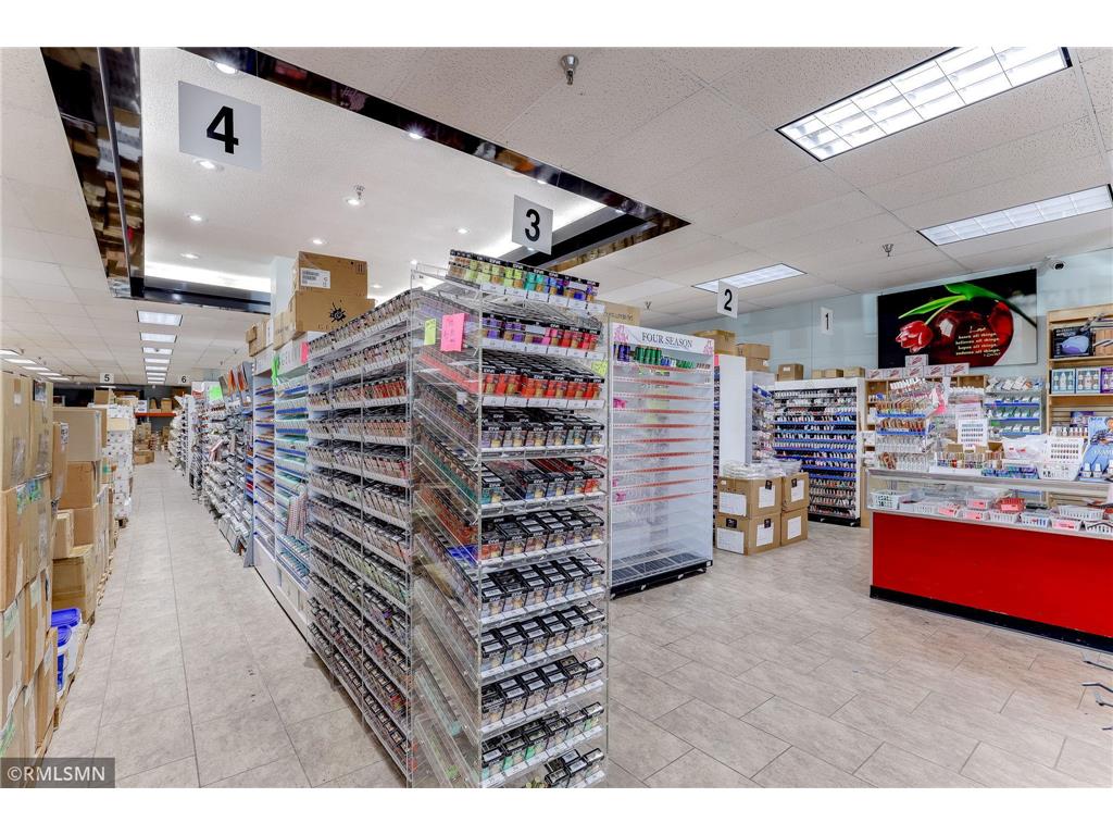 8024 Brooklyn Boulevard Brooklyn Park MN 55445 6613911 image7