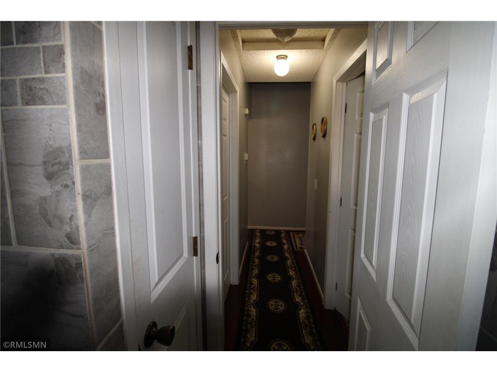 8024 James Avenue N Brooklyn Park MN 55444 7060372 image14