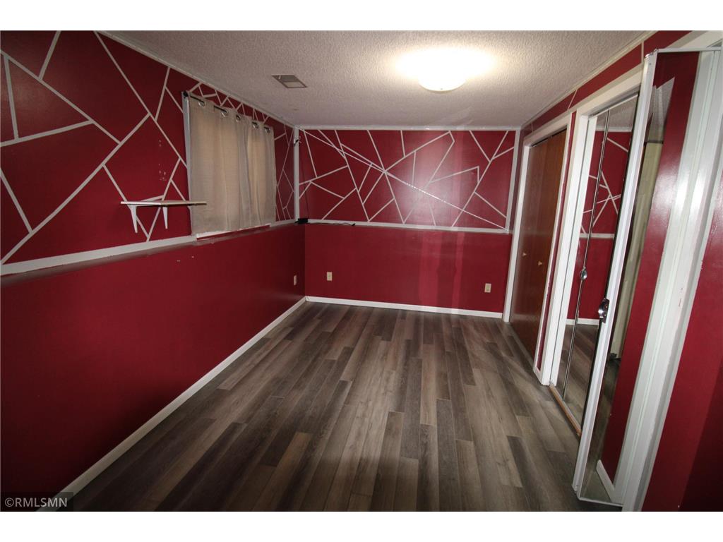 8024 James Avenue N Brooklyn Park MN 55444 7060372 image16
