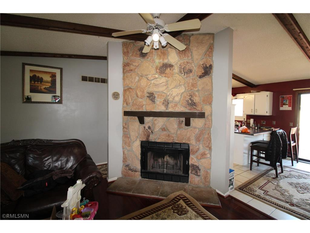 8024 James Avenue N Brooklyn Park MN 55444 7060372 image7