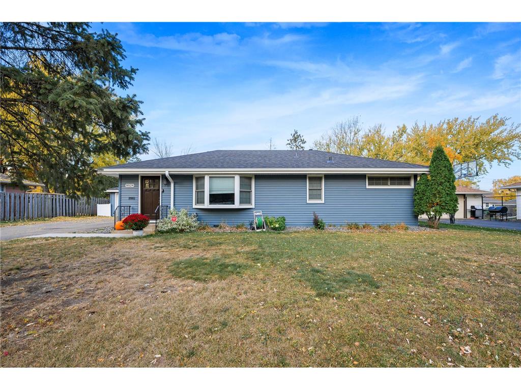 8024 Thomas Avenue S Bloomington MN 55431 6648711 image1