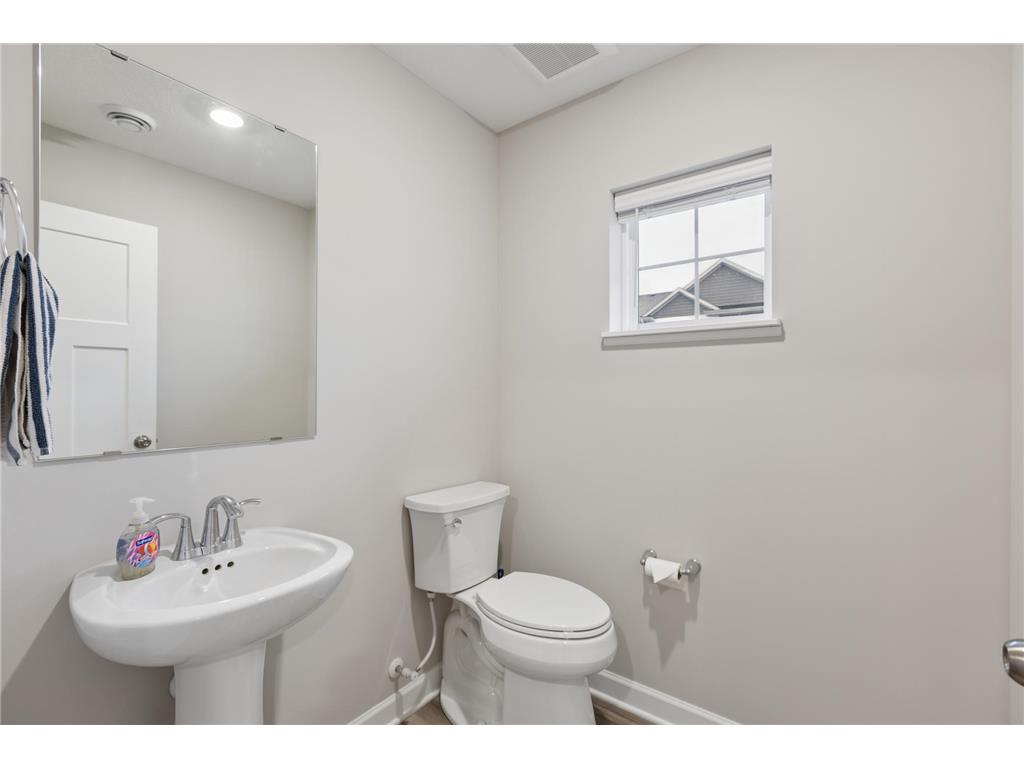 8025 150th Place NW Anoka MN 55303 7062154 image14