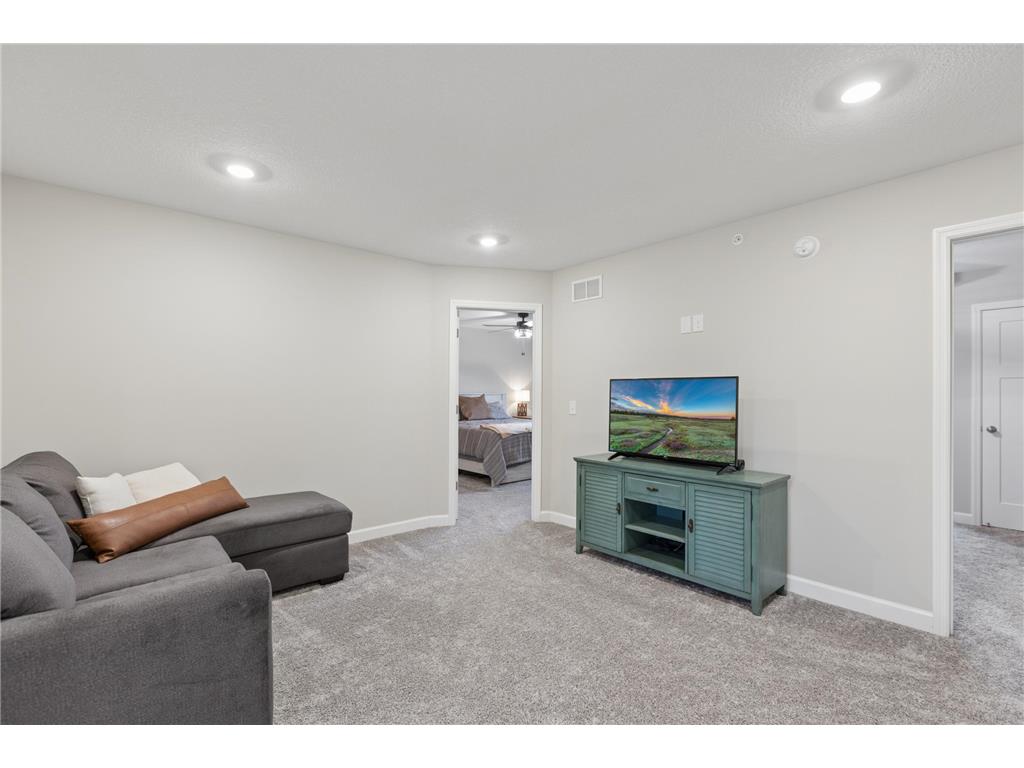 8025 150th Place NW Anoka MN 55303 7062154 image16