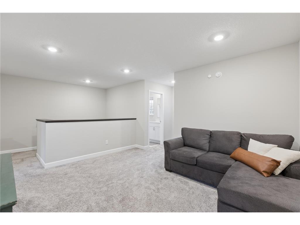 8025 150th Place NW Anoka MN 55303 7062154 image17