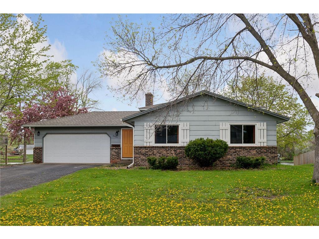 8025 Sierra Parkway Brooklyn Park MN 55444 6507562 image1