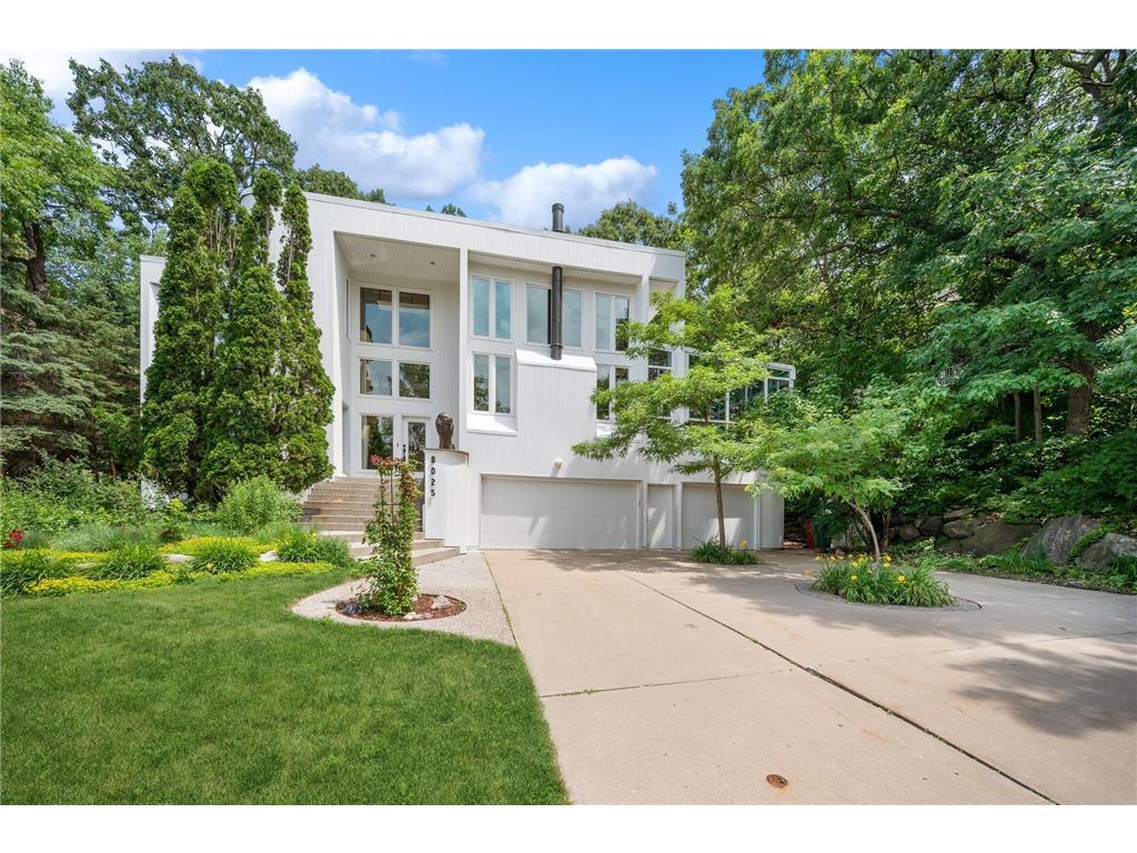 8025 Telegraph Road, Bloomington, MN, 55438 MLS 6388670 Edina Realty