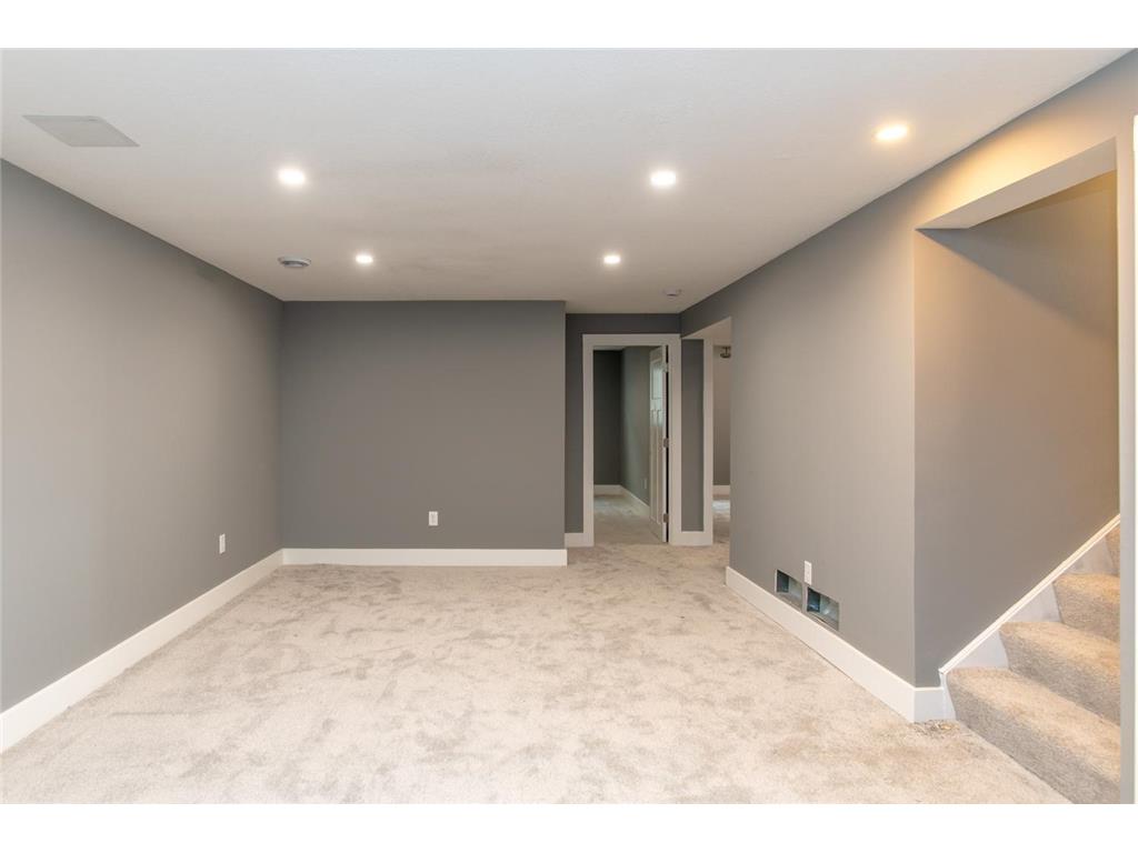 8025 W 26th Street Saint Louis Park MN 55426 7062837 image24