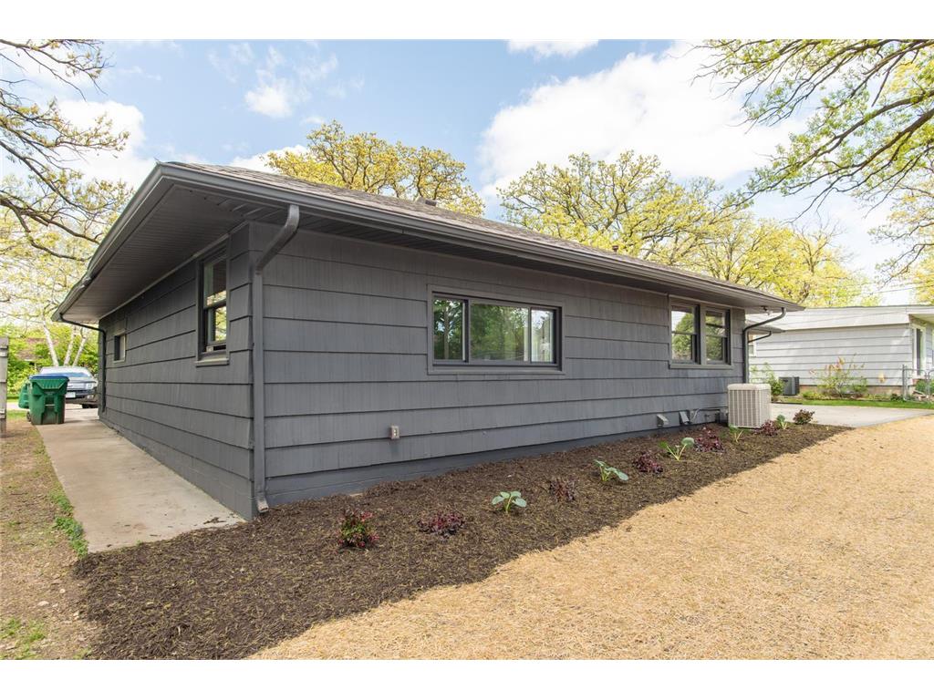 8025 W 26th Street Saint Louis Park MN 55426 7062837 image6