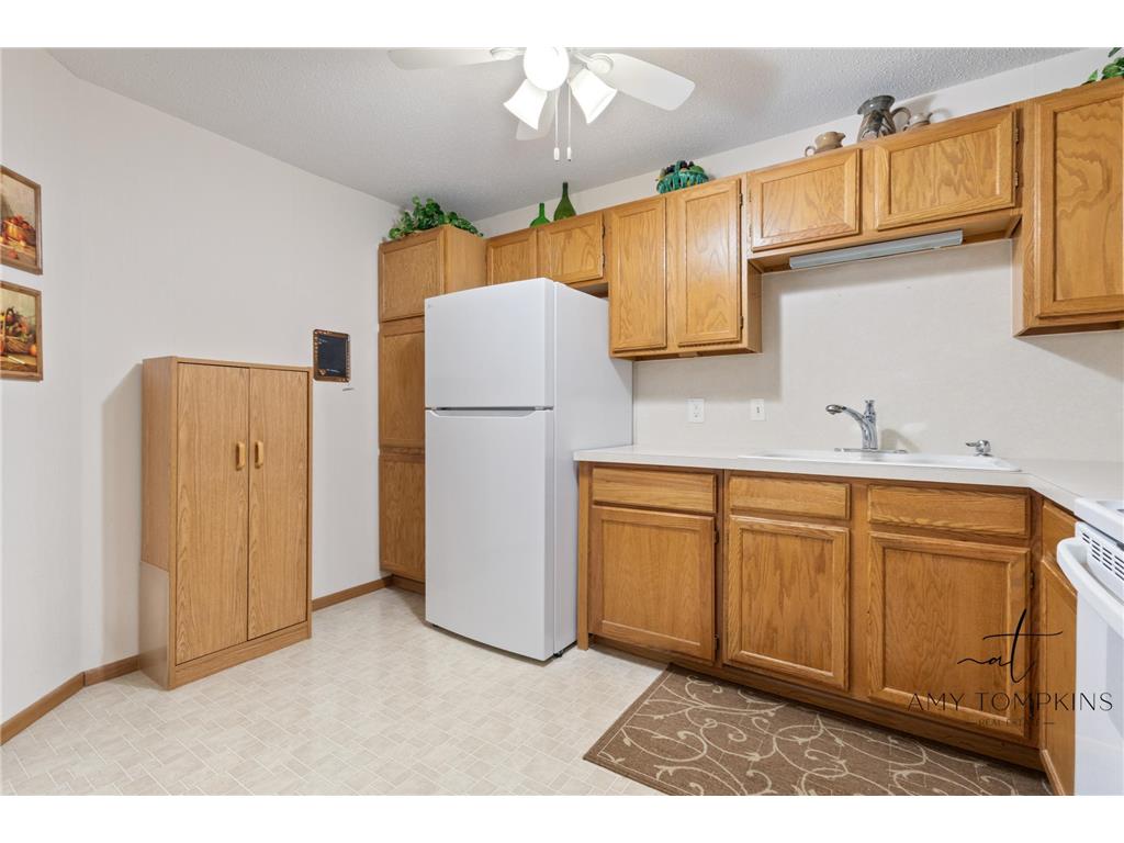 8025 Xerxes Avenue S #112 Bloomington MN 55431 7070345 image7