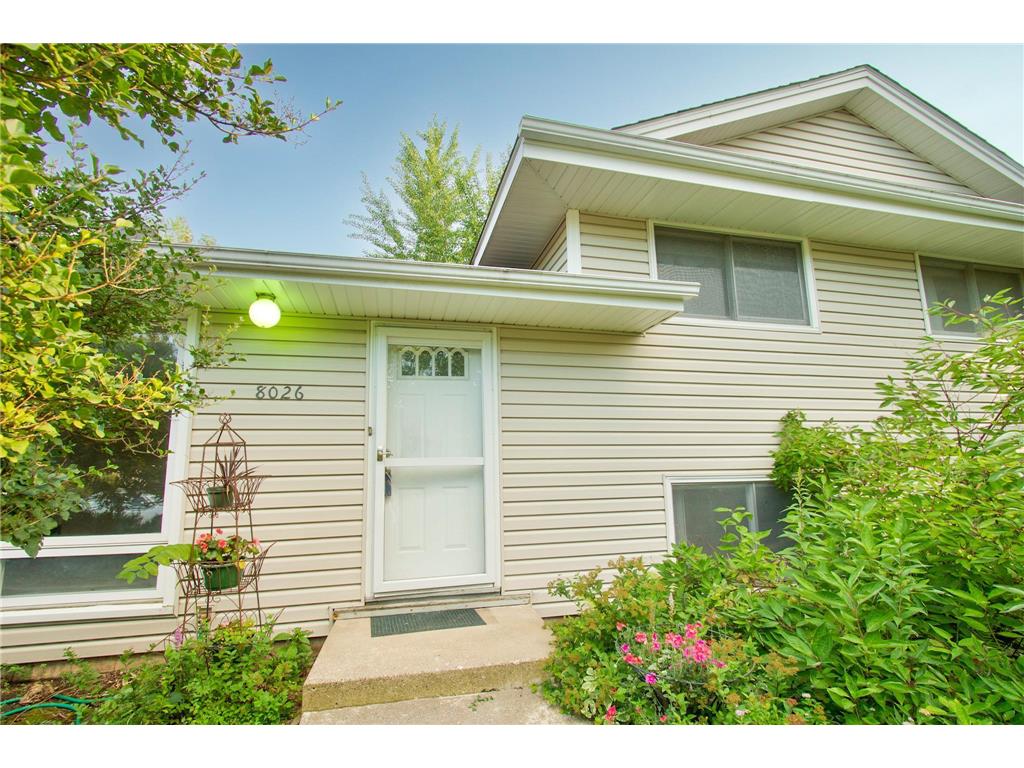 8026 Ingleside Avenue S Cottage Grove MN 55016 6411848 image1