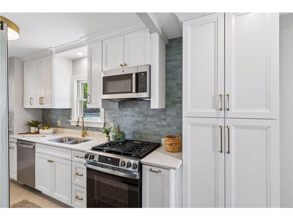 8026 Rose Street Victoria MN 55386 6711203 image14
