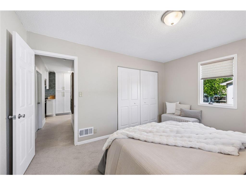 8026 Rose Street Victoria MN 55386 6711203 image19