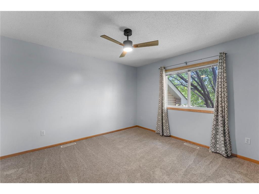 803 102nd Avenue NE Blaine MN 55434 7109411 image11