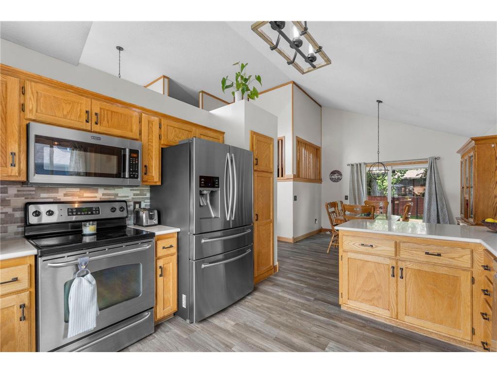 803 102nd Avenue NE Blaine MN 55434 7109411 image6