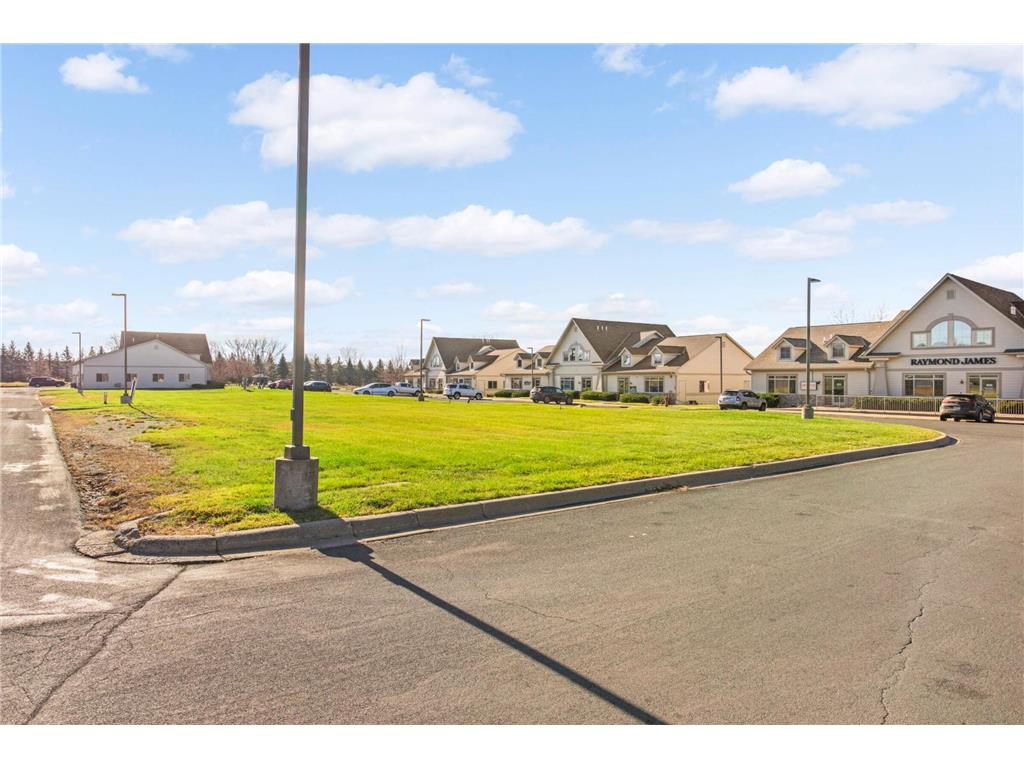 803/807/811 Meander Court Medina MN 55340 6802114 image14