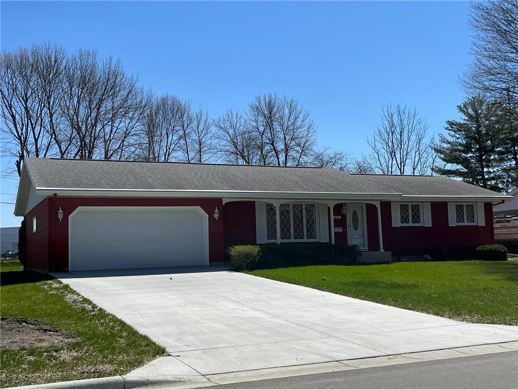 803 E Circle Drive Montgomery MN 56069 6361840 image1