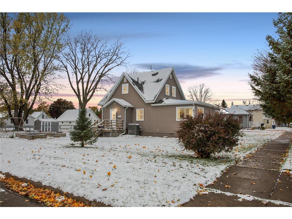 803 N 6th Street Lake City MN 55041 6455418 image1