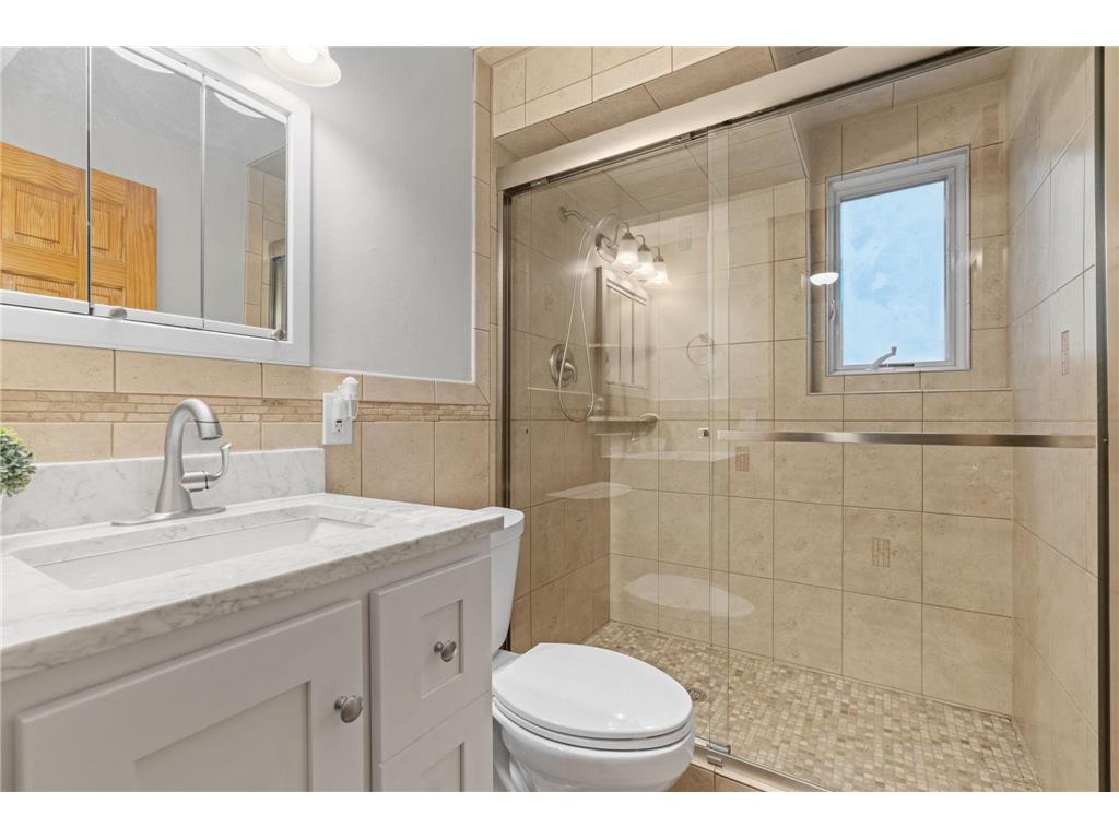 803 Newell Drive Apple Valley MN 55124 7061809 image35