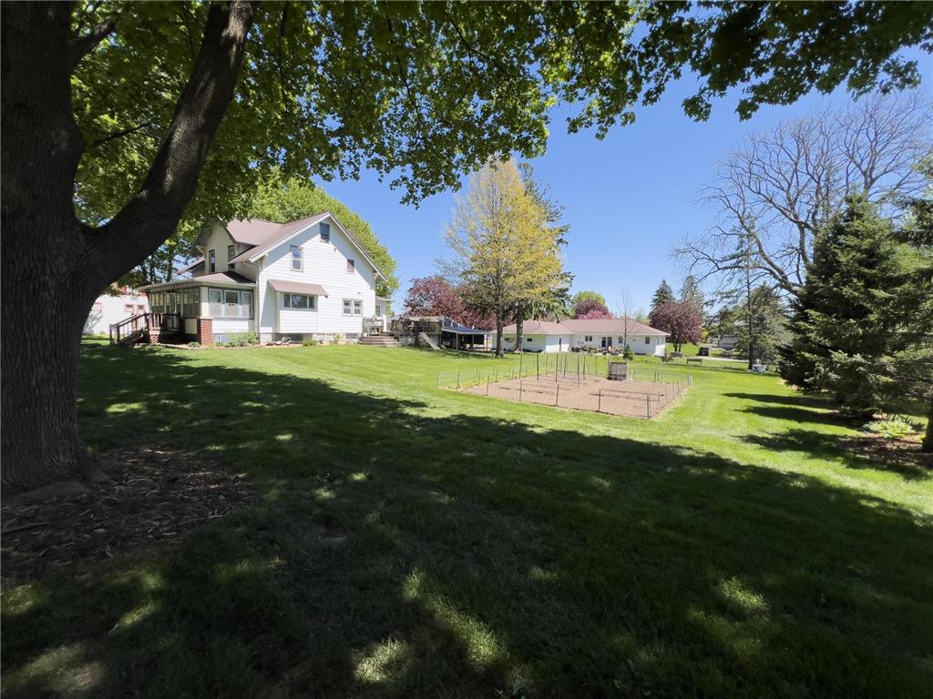 803 S Pine Street Caledonia MN 55921 7098825 image13