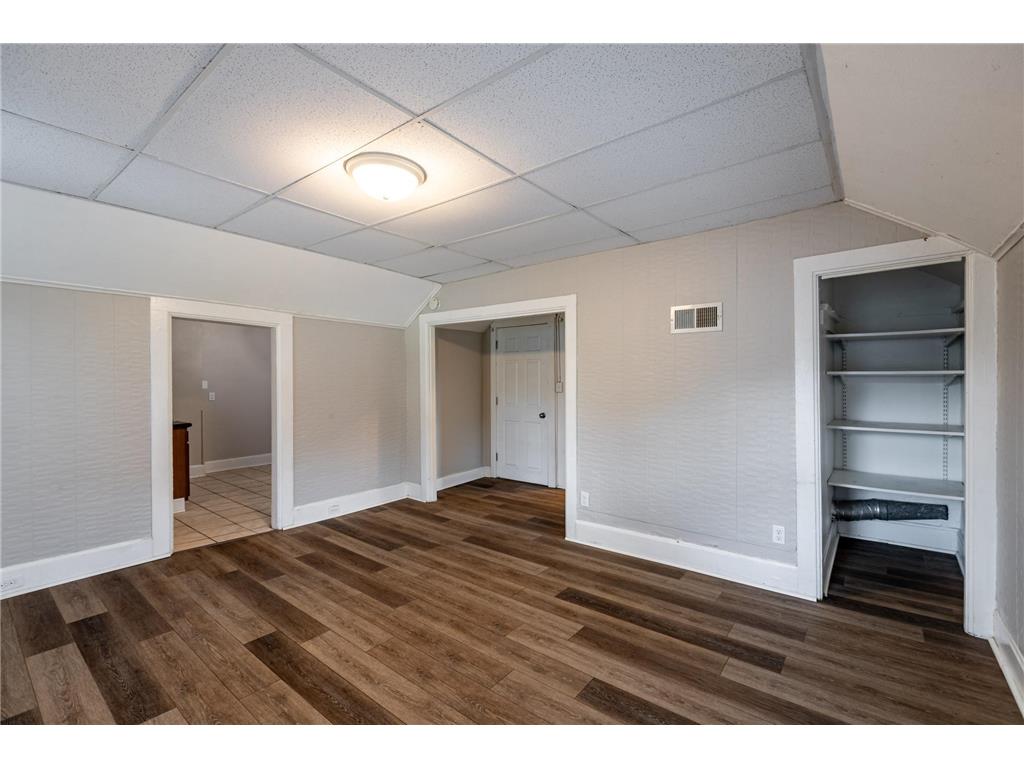 803 W 5th Street Winona MN 55987 7111039 image13