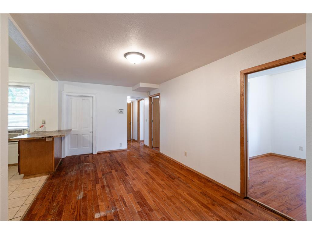 803 W 5th Street Winona MN 55987 7111039 image2