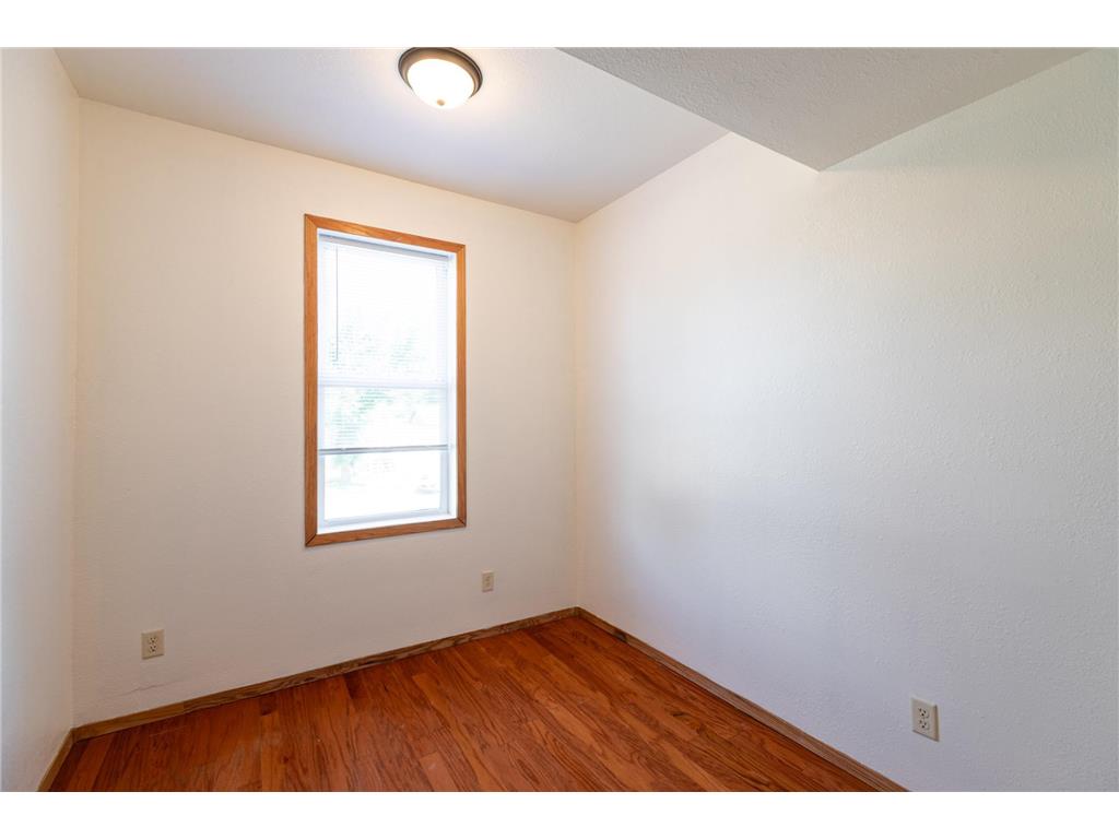 803 W 5th Street Winona MN 55987 7111039 image9