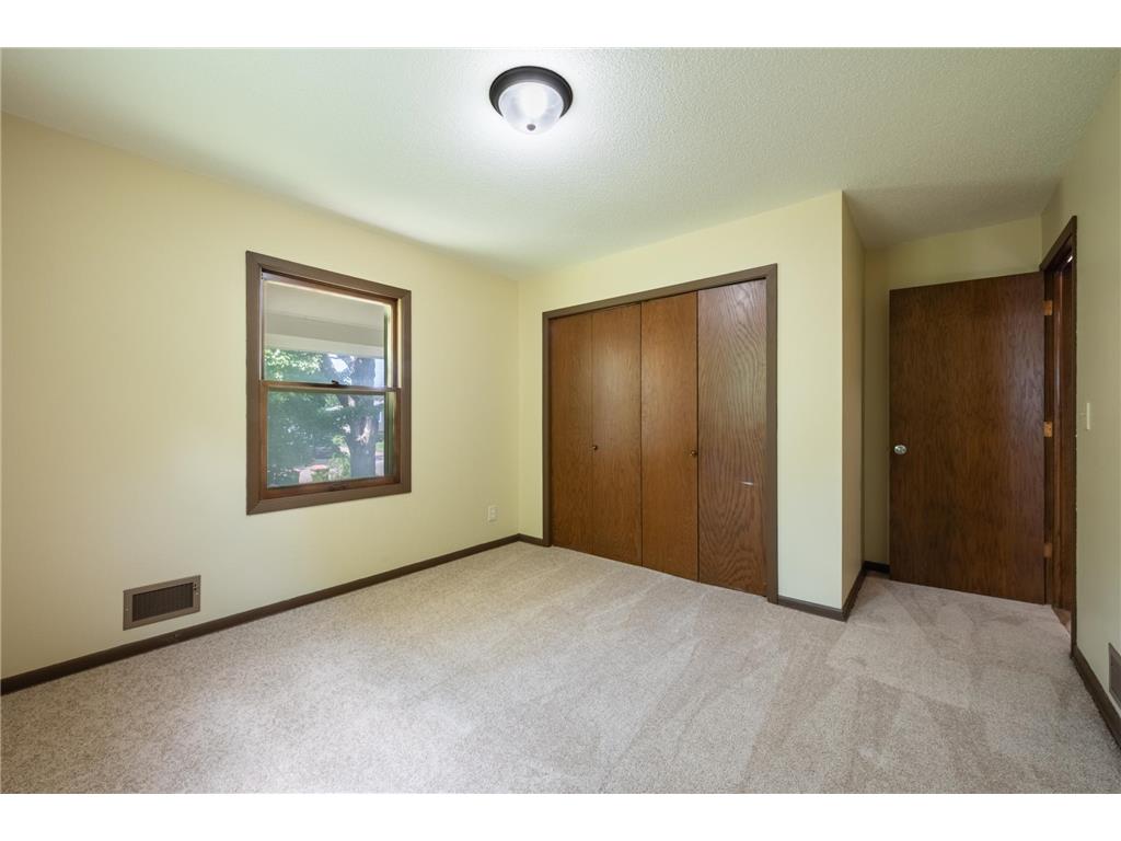 8031 Jefferson Street NE Spring Lake Park MN 55432 7107413 image16