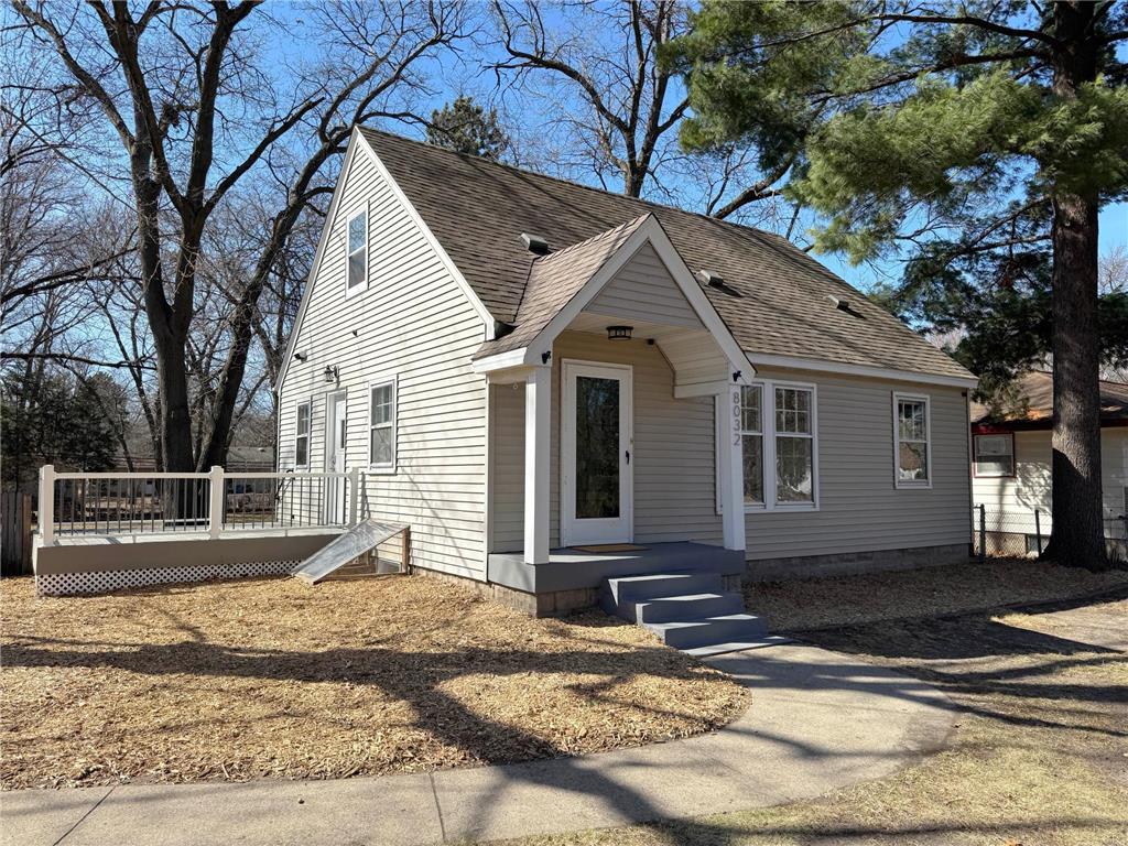 8032 Sunnyside Road Mounds View MN 55112 7045064 image1