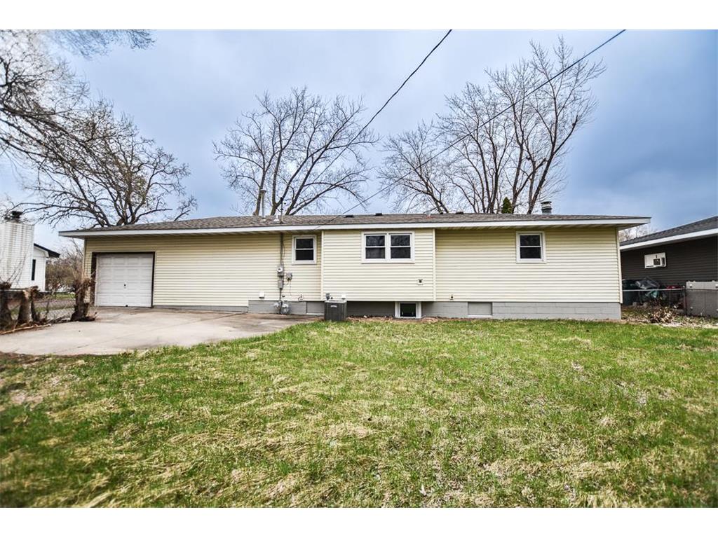 8032 Van Buren Street NE Spring Lake Park MN 55432 7071082 image23